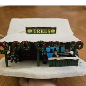 John Deere Hawthorne Village HOMESTEAD TREE STAND 2003 Thomas Kinkade - WORKS!